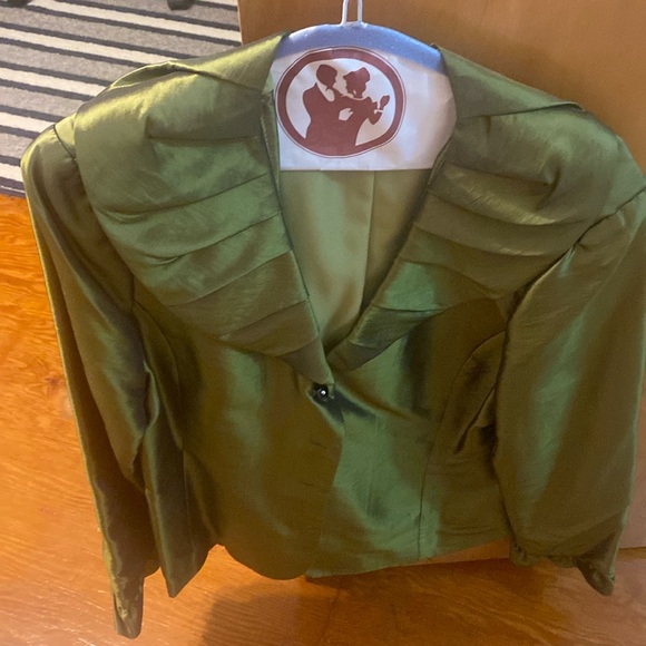 Womans top - Picture 1 of 2